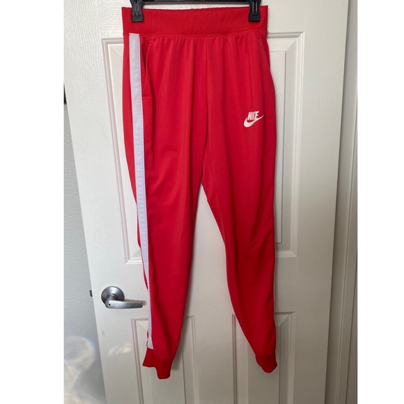 coral nike joggers